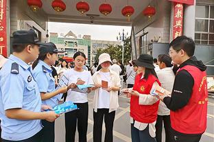 滕哈赫循环：输球→输更多球→绝杀赢球→保住工作→输球